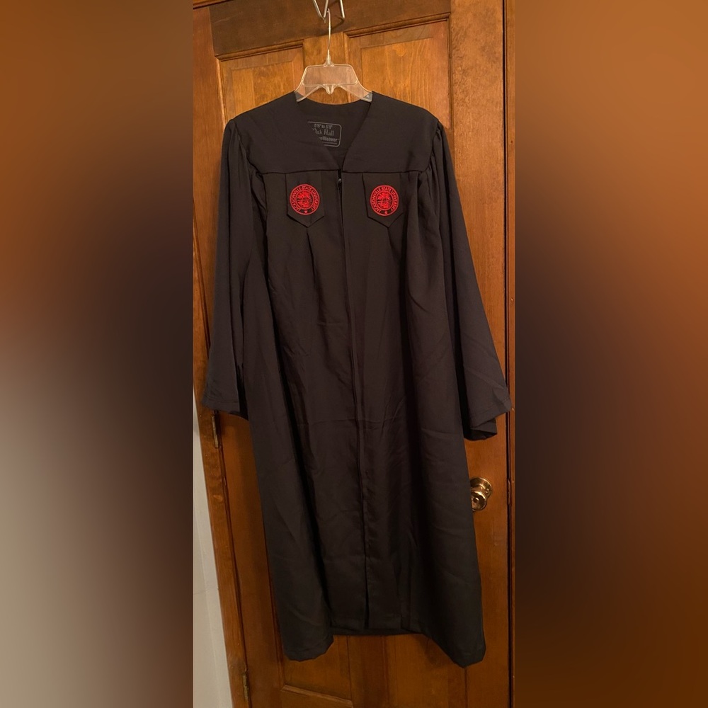 Jacksonville State University Graduation Gown for 5’6 to 5’8